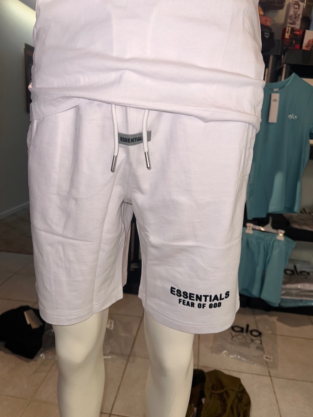 Mens essential short/shirt sets medium - Picture 3 of 4